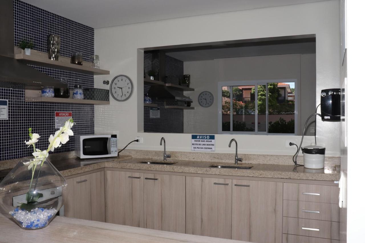 Flat Com Wifi, Piscina, Split E Estacionamento Appartement Ribeirão Preto Buitenkant foto