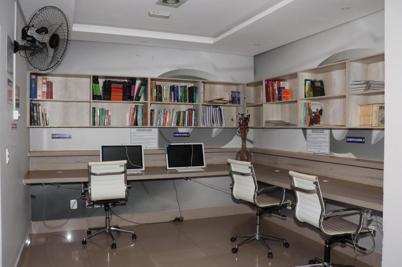 Flat Com Wifi, Piscina, Split E Estacionamento Appartement Ribeirão Preto Buitenkant foto
