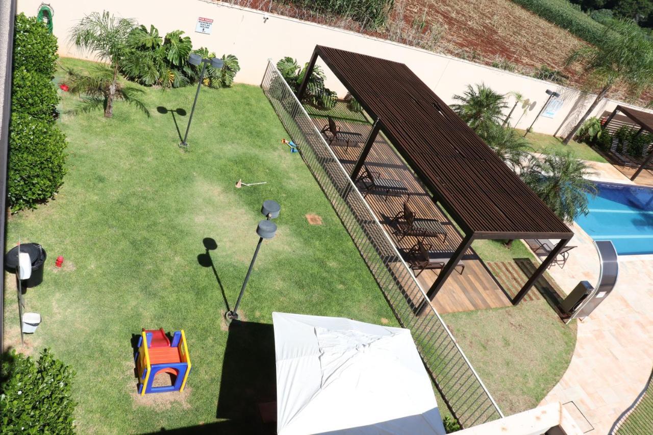 Flat Com Wifi, Piscina, Split E Estacionamento Appartement Ribeirão Preto Buitenkant foto