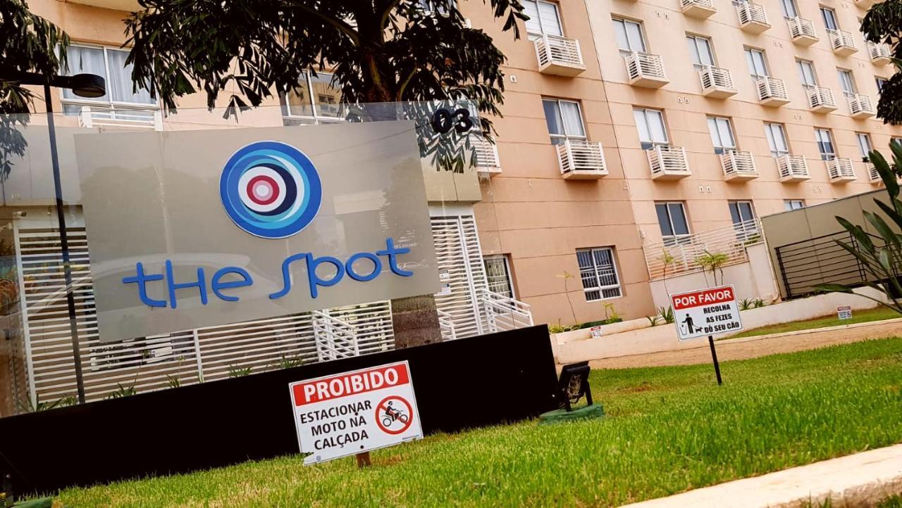 Flat Com Wifi, Piscina, Split E Estacionamento Appartement Ribeirão Preto Buitenkant foto